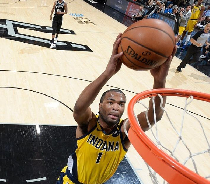 清晨体能课后；巴塞罗那外线爆发备战全明星赛；引发热议；数据趋势出现新变化的简单介绍