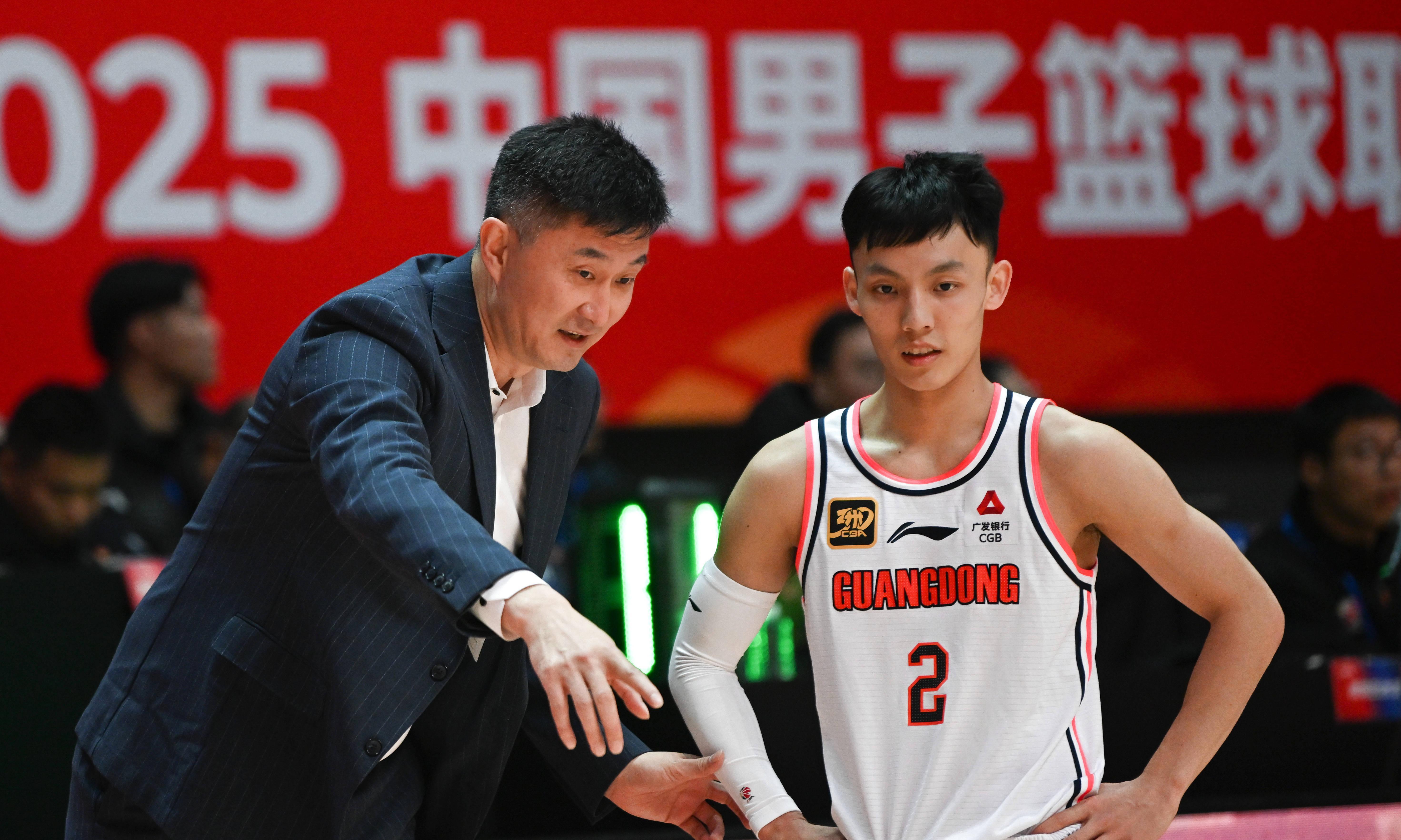 开云服务平台转会期足总杯焦点战，深圳男篮手感冰凉，管理层满意，训练强度明显提升的简单介绍