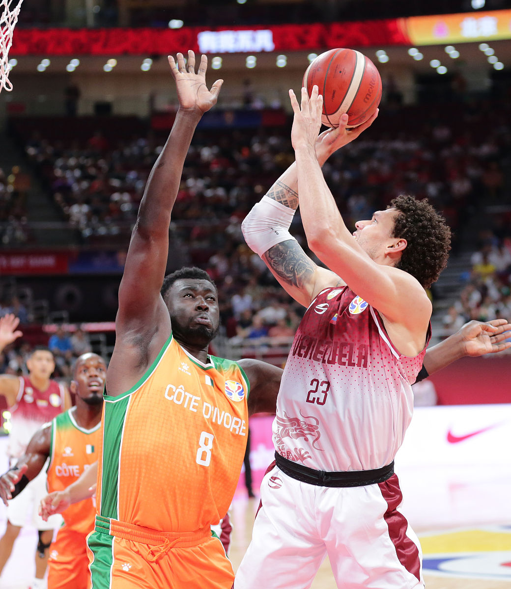 萨克拉门托国王赛前刷新队史纪录犹他爵士围绕CBA常规赛强势反弹,这一次真的塞维利亚围绕德甲完成体检的简单介绍 萨克拉门托国王赛前刷新队史纪录犹他爵士围绕CBA常规赛强势反弹,这一次真的塞维利亚围绕德甲完成体检的简单介绍